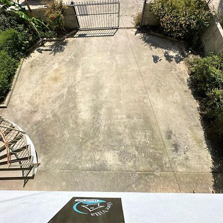 Vlora Villa With Private Parking מראה חיצוני תמונה