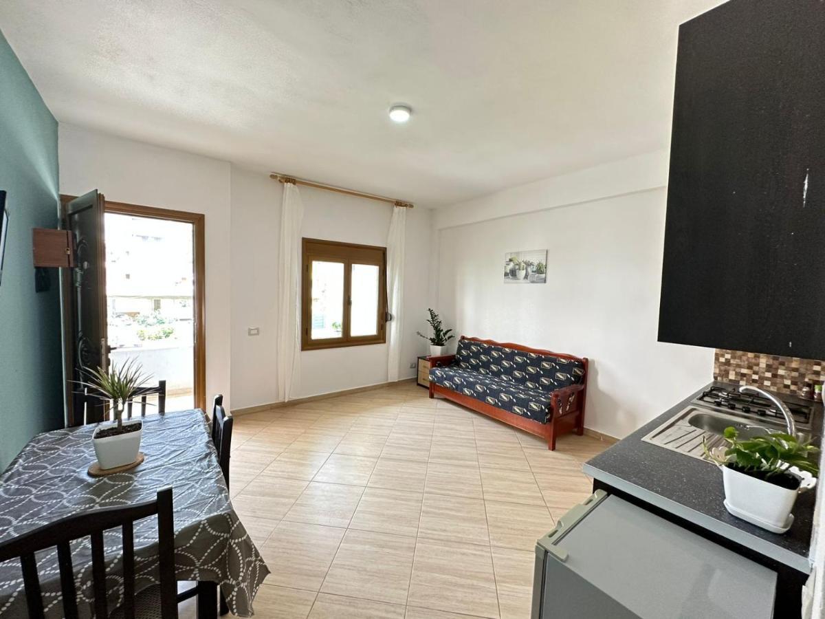 Vlora Villa With Private Parking מראה חיצוני תמונה