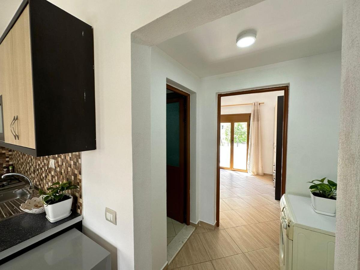 Vlora Villa With Private Parking מראה חיצוני תמונה