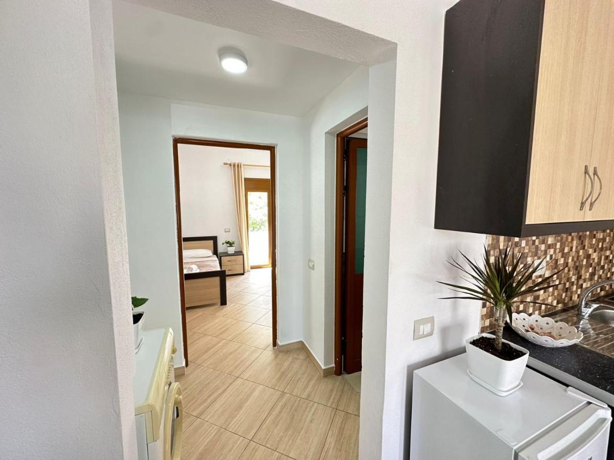 Vlora Villa With Private Parking מראה חיצוני תמונה