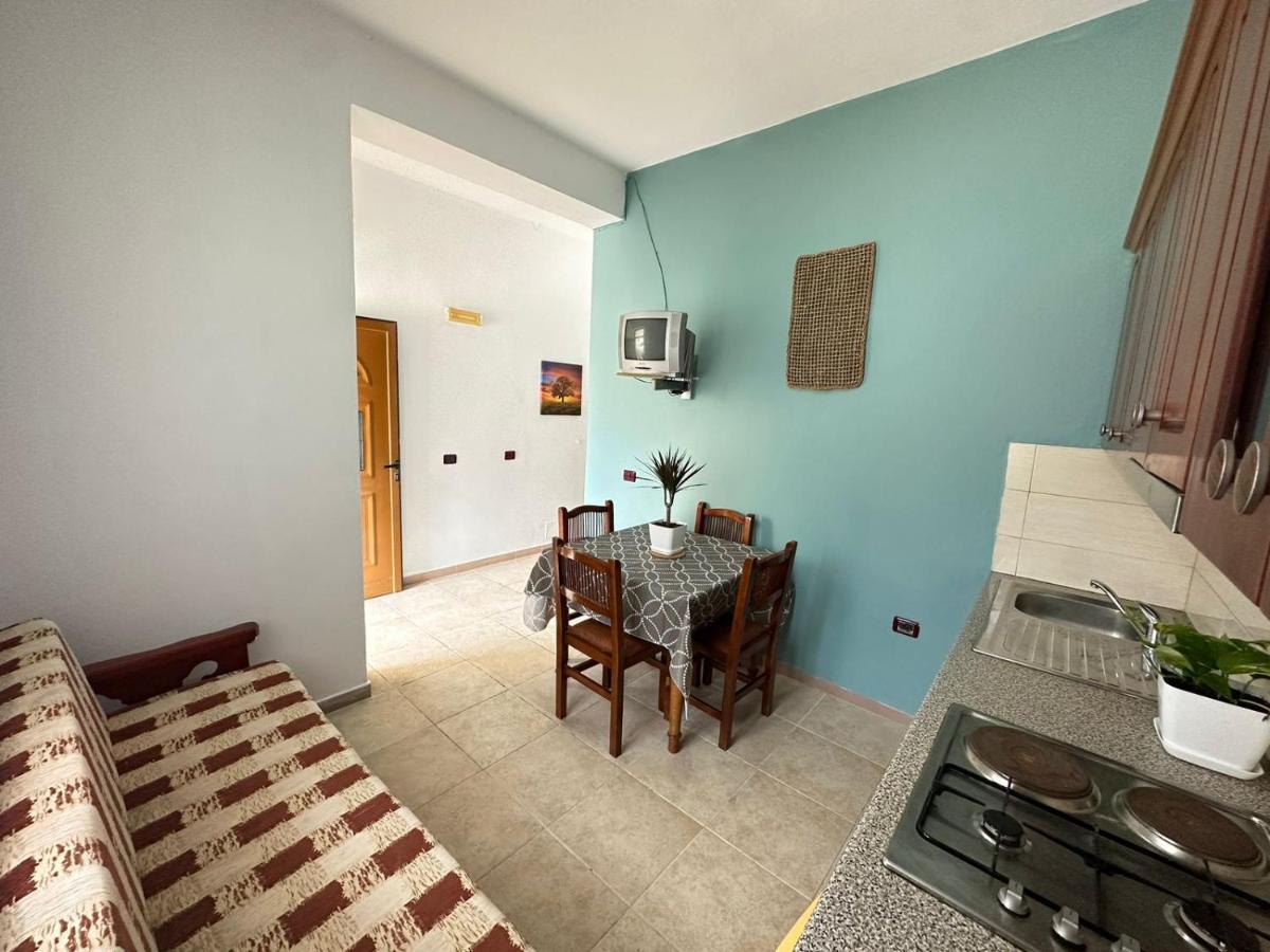 Vlora Villa With Private Parking מראה חיצוני תמונה