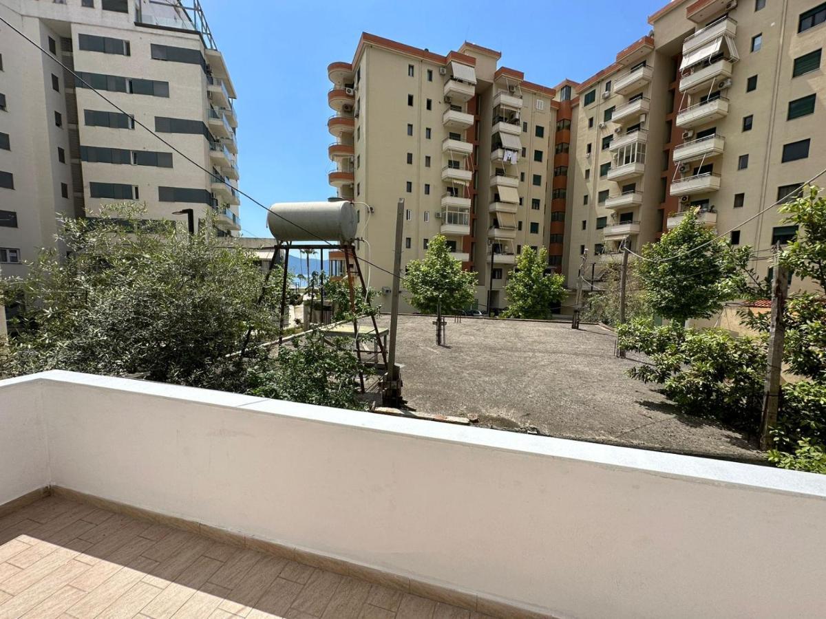 Vlora Villa With Private Parking מראה חיצוני תמונה