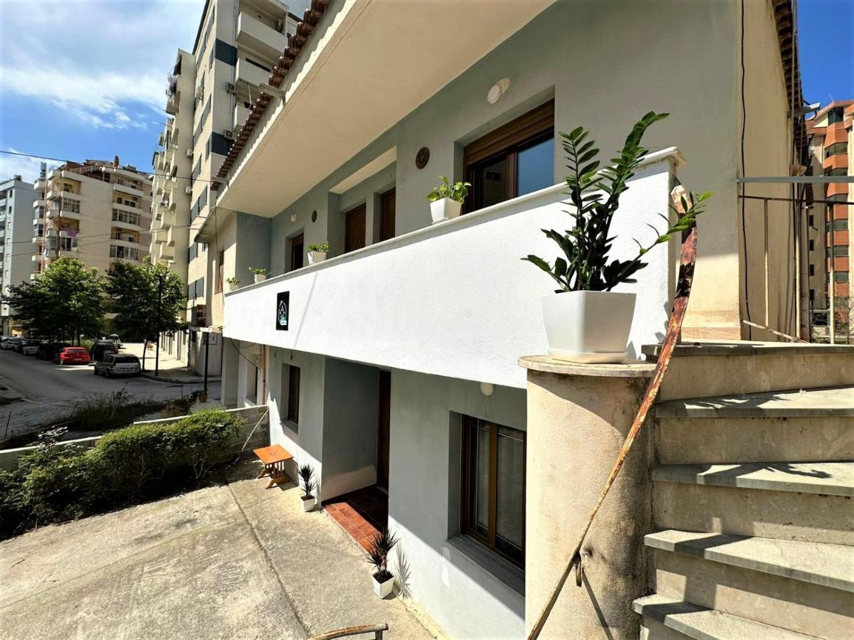 Vlora Villa With Private Parking מראה חיצוני תמונה